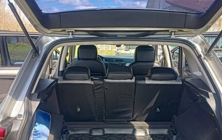 Volkswagen Tiguan II, 2018 год, 1 950 000 рублей, 9 фотография