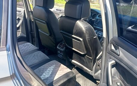 Volkswagen Tiguan II, 2018 год, 1 950 000 рублей, 11 фотография