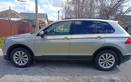 Volkswagen Tiguan II, 2018 год, 1 950 000 рублей, 18 фотография