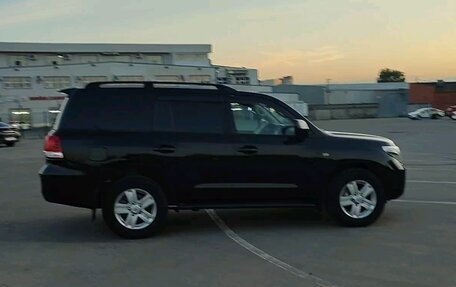 Toyota Land Cruiser 200, 2008 год, 2 600 000 рублей, 22 фотография