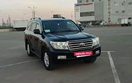 Toyota Land Cruiser 200, 2008 год, 2 600 000 рублей, 23 фотография