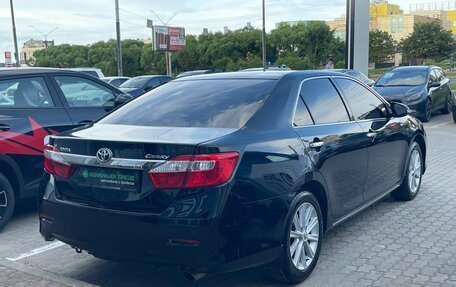 Toyota Camry, 2012 год, 1 660 000 рублей, 6 фотография