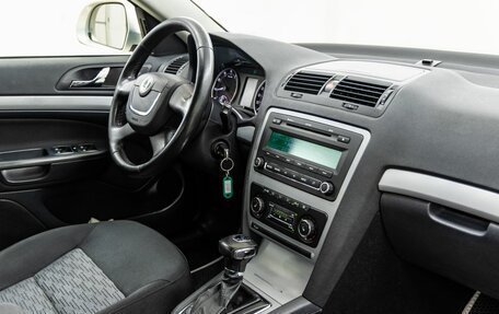 Skoda Octavia, 2012 год, 1 048 000 рублей, 31 фотография