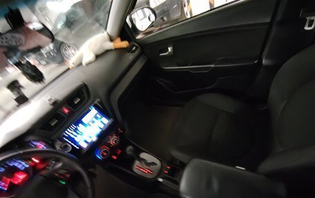 KIA Rio III рестайлинг, 2012 год, 850 000 рублей, 15 фотография