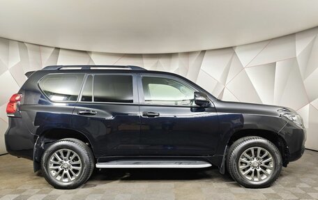 Toyota Land Cruiser Prado 150 рестайлинг 2, 2019 год, 4 529 000 рублей, 6 фотография
