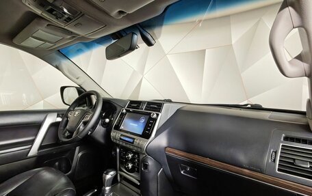 Toyota Land Cruiser Prado 150 рестайлинг 2, 2019 год, 4 529 000 рублей, 13 фотография