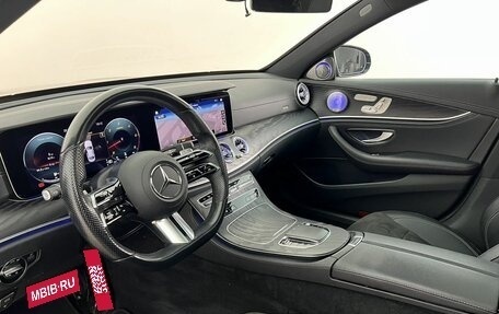 Mercedes-Benz E-Класс, 2021 год, 4 680 000 рублей, 15 фотография