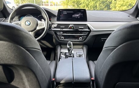 BMW 5 серия, 2018 год, 3 200 000 рублей, 9 фотография