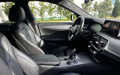 BMW 5 серия, 2018 год, 3 200 000 рублей, 14 фотография