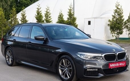 BMW 5 серия, 2018 год, 3 200 000 рублей, 28 фотография