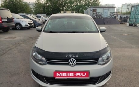 Volkswagen Polo VI (EU Market), 2011 год, 699 000 рублей, 2 фотография