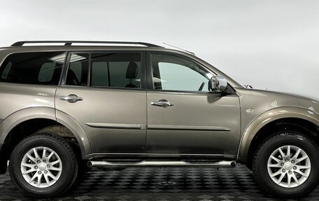 Mitsubishi Pajero Sport II рестайлинг, 2011 год, 1 980 000 рублей, 5 фотография