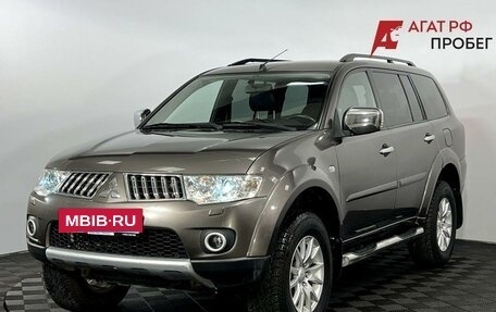 Mitsubishi Pajero Sport II рестайлинг, 2011 год, 1 980 000 рублей, 2 фотография