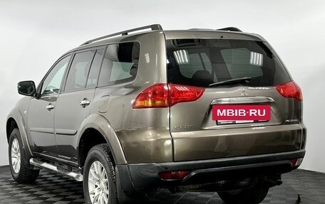 Mitsubishi Pajero Sport II рестайлинг, 2011 год, 1 980 000 рублей, 8 фотография