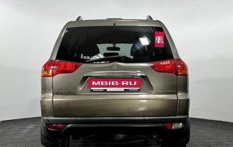 Mitsubishi Pajero Sport II рестайлинг, 2011 год, 1 980 000 рублей, 7 фотография