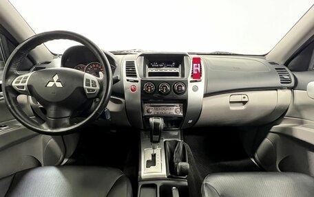 Mitsubishi Pajero Sport II рестайлинг, 2011 год, 1 980 000 рублей, 13 фотография