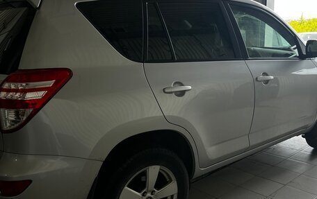 Toyota RAV4, 2011 год, 1 350 000 рублей, 4 фотография