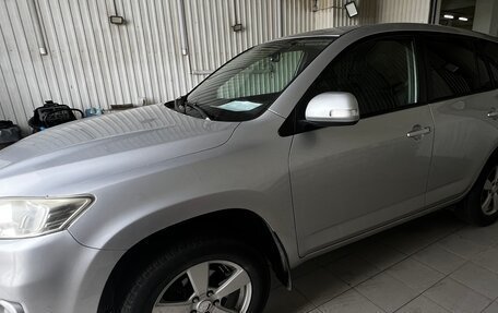 Toyota RAV4, 2011 год, 1 350 000 рублей, 2 фотография