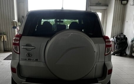 Toyota RAV4, 2011 год, 1 350 000 рублей, 3 фотография
