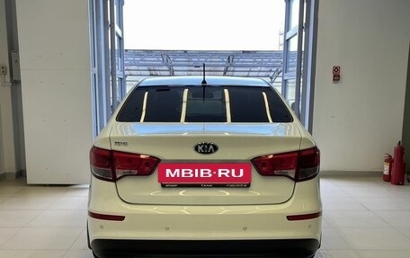 KIA Rio III рестайлинг, 2016 год, 1 250 000 рублей, 5 фотография