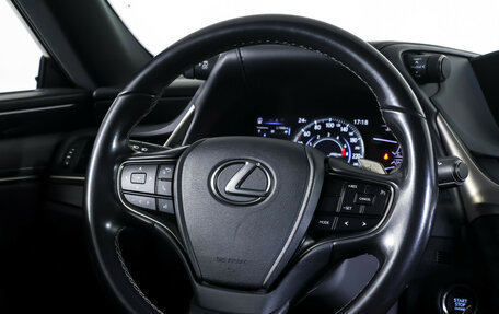 Lexus ES VII, 2020 год, 3 990 000 рублей, 14 фотография