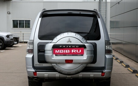 Mitsubishi Pajero IV, 2011 год, 1 829 000 рублей, 7 фотография