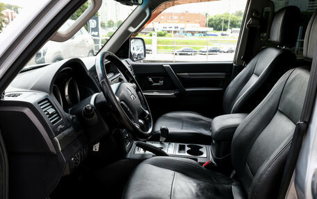 Mitsubishi Pajero IV, 2011 год, 1 829 000 рублей, 17 фотография