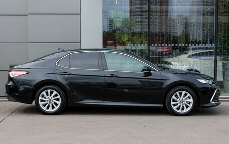 Toyota Camry, 2023 год, 3 399 000 рублей, 5 фотография
