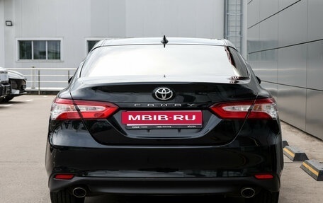 Toyota Camry, 2023 год, 3 399 000 рублей, 7 фотография