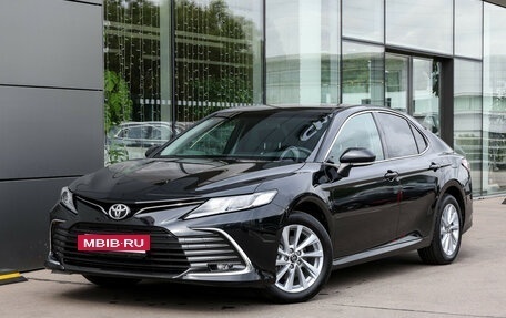 Toyota Camry, 2023 год, 3 399 000 рублей, 2 фотография