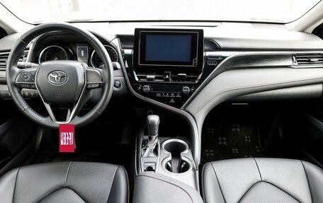 Toyota Camry, 2023 год, 3 399 000 рублей, 15 фотография