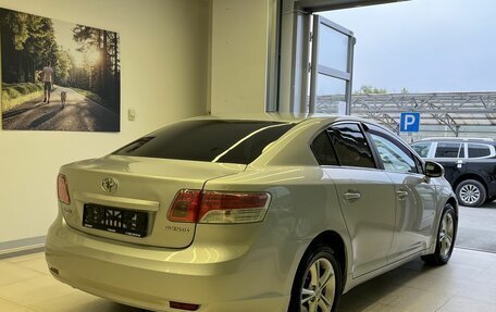 Toyota Avensis III рестайлинг, 2009 год, 760 000 рублей, 4 фотография