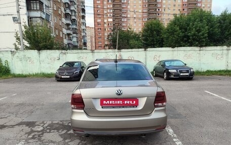 Volkswagen Polo VI (EU Market), 2017 год, 1 000 000 рублей, 2 фотография