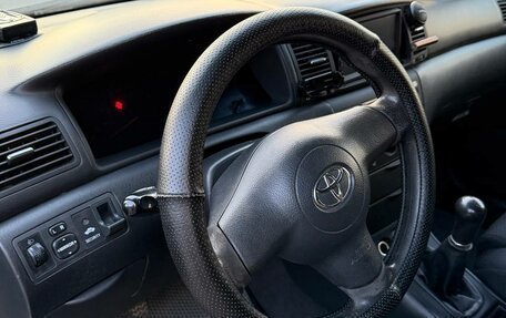Toyota Corolla, 2005 год, 575 000 рублей, 12 фотография