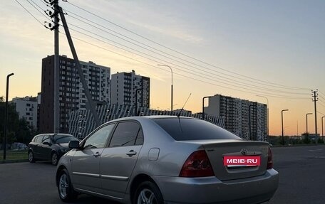 Toyota Corolla, 2005 год, 575 000 рублей, 5 фотография
