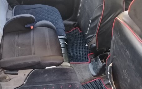 Honda Fit III, 2002 год, 300 000 рублей, 8 фотография