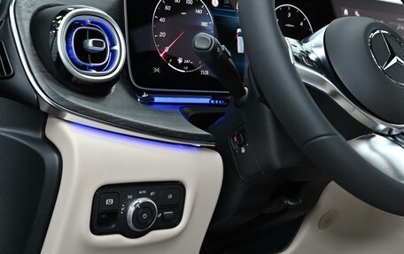 Mercedes-Benz V-Класс, 2026 год, 14 090 000 рублей, 28 фотография
