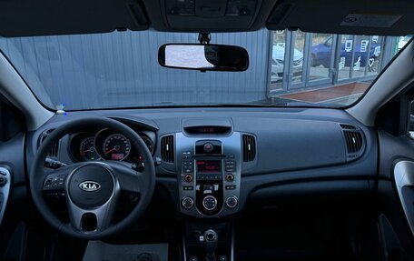 KIA Cerato III, 2010 год, 859 000 рублей, 13 фотография