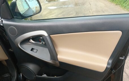 Toyota RAV4, 2010 год, 1 390 000 рублей, 10 фотография