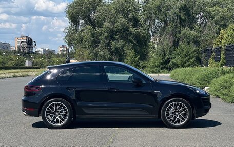 Porsche Macan I рестайлинг, 2017 год, 4 500 000 рублей, 10 фотография