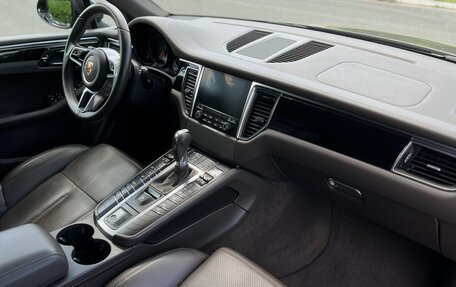 Porsche Macan I рестайлинг, 2017 год, 4 500 000 рублей, 17 фотография