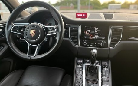Porsche Macan I рестайлинг, 2017 год, 4 500 000 рублей, 11 фотография