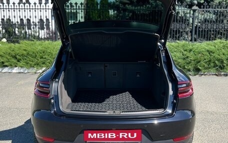 Porsche Macan I рестайлинг, 2017 год, 4 500 000 рублей, 24 фотография