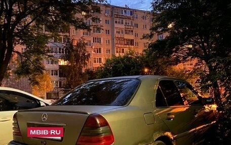 Mercedes-Benz C-Класс, 1997 год, 199 000 рублей, 4 фотография