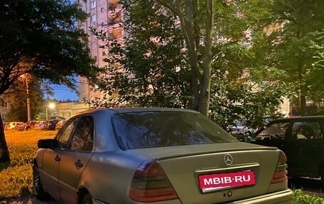 Mercedes-Benz C-Класс, 1997 год, 199 000 рублей, 3 фотография