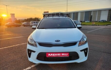 KIA Rio IV, 2017 год, 920 000 рублей, 9 фотография