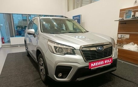 Subaru Forester, 2018 год, 2 490 000 рублей, 3 фотография