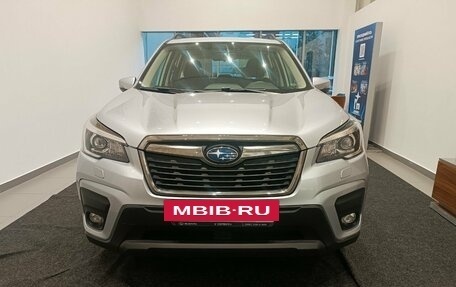 Subaru Forester, 2018 год, 2 490 000 рублей, 2 фотография