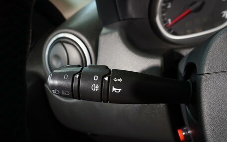 Renault Duster I рестайлинг, 2013 год, 637 000 рублей, 4 фотография