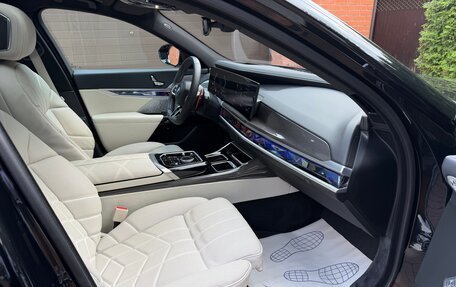 BMW 7 серия, 2023 год, 11 000 000 рублей, 9 фотография